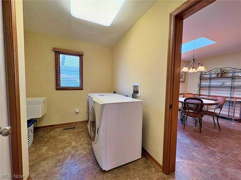 6340 Mallard Creek Run, Lorain, OH 44053 Photo 37