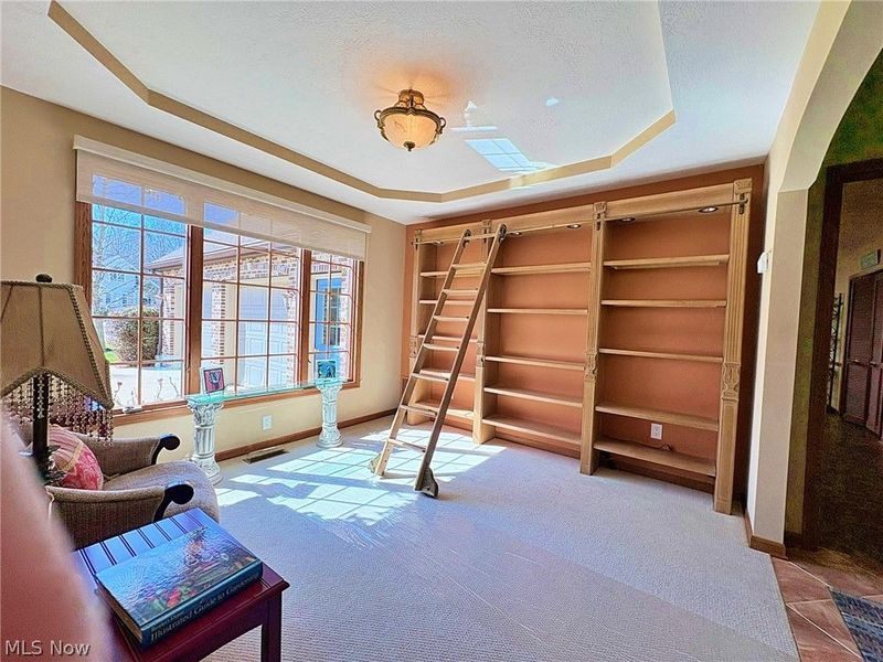 6340 Mallard Creek Run, Lorain, OH 44053 Photo 8