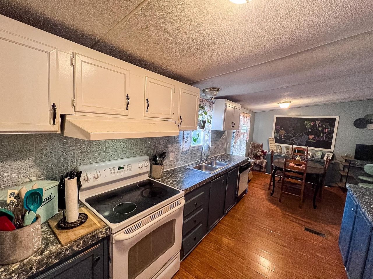 822 Parkers Rd Photo 10