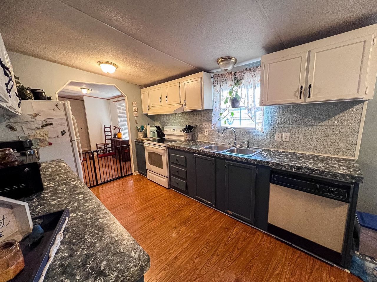 822 Parkers Rd Photo 12