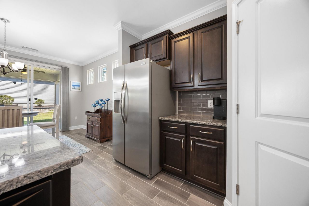 1004 Oak Marsh Ln. Photo 15