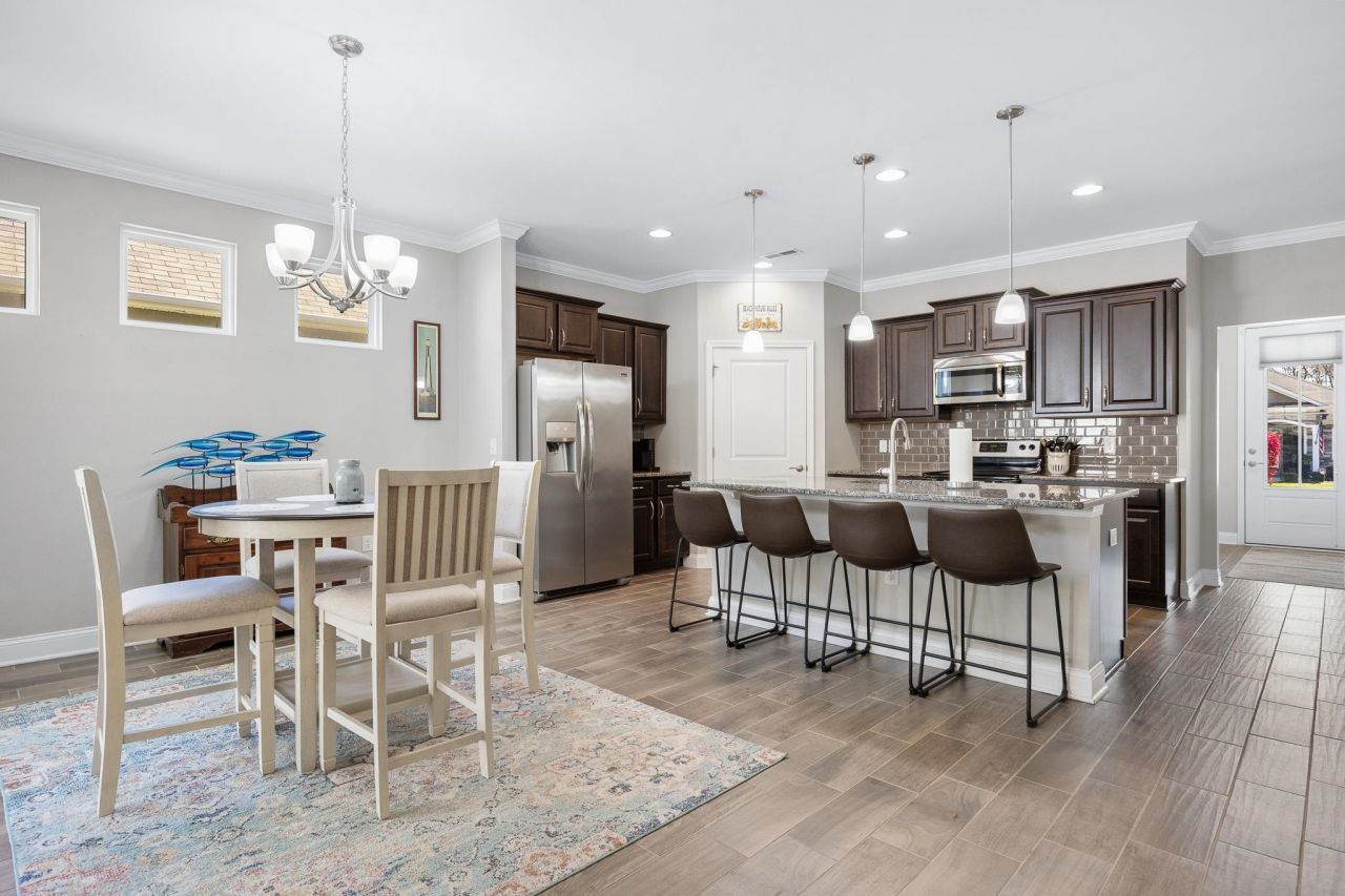 1004 Oak Marsh Ln. Photo 19