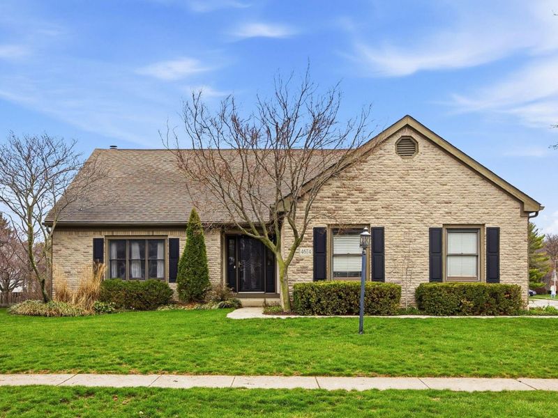 4674 Coolbrook Drive, Hilliard, OH 43026 Photo 1