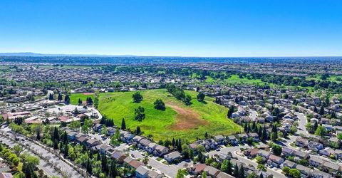 1556 Arroyo Madrone Ln, Lincoln, CA 95648 Photo