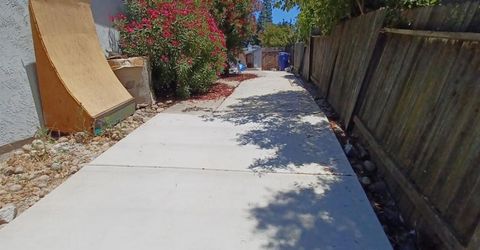 224 Oak Canyon Way, Folsom, CA 95630 Photo