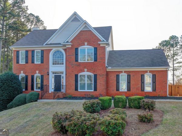 2550 Lockemeade Way, Lawrenceville, GA 30043