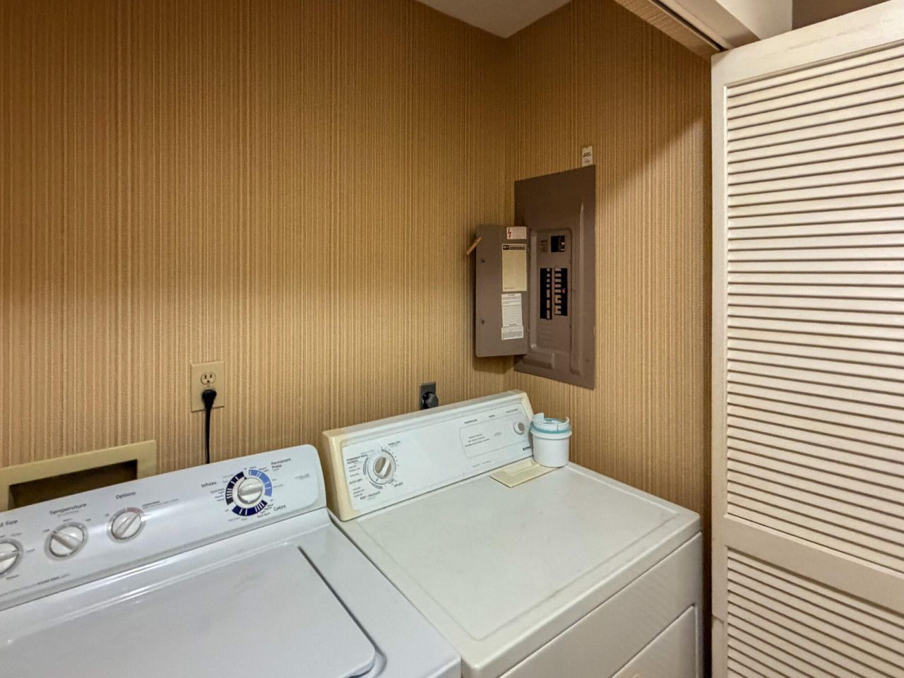 309 Tradd Street Photo 22