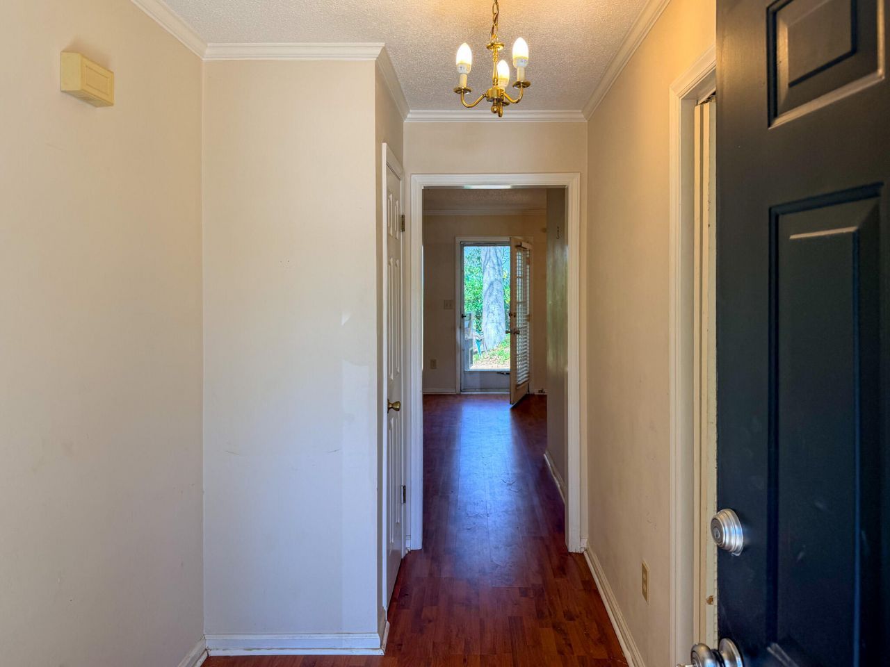 309 Tradd Street Photo 8