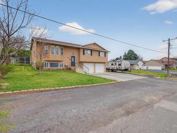 3725 11th Street, Lewiston, ID 83501