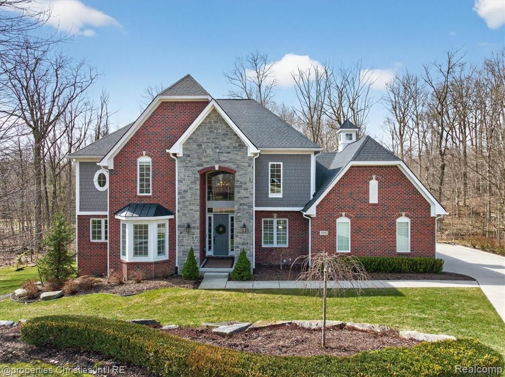 8098 Tilbury Court, Canton, MI 48187 Main Photo