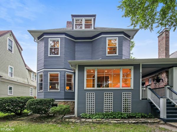 311 S Ridgeland Avenue , Oak Park, IL 60302