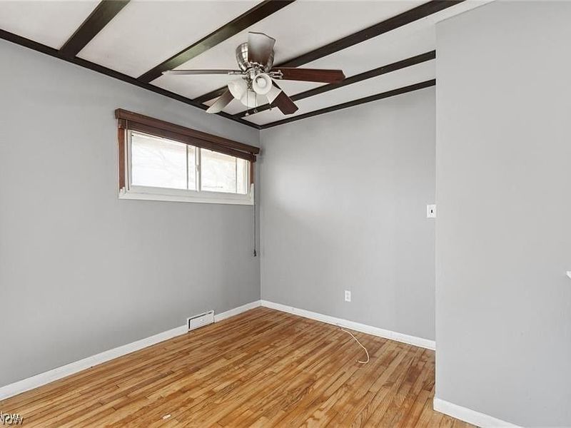 12214 Woodward Boulevard , Garfield Heights, OH 44125 Photo 13