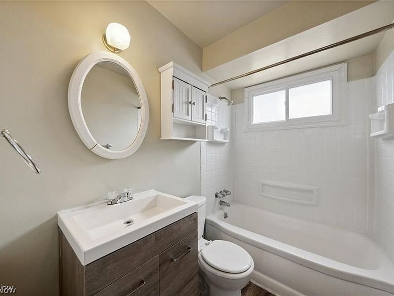 12214 Woodward Boulevard , Garfield Heights, OH 44125 Photo 15