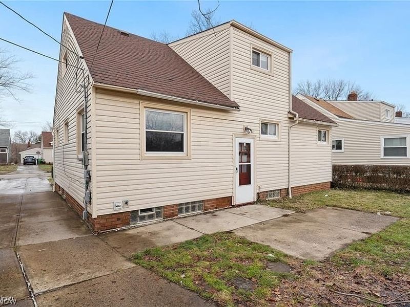 12214 Woodward Boulevard , Garfield Heights, OH 44125 Photo 16