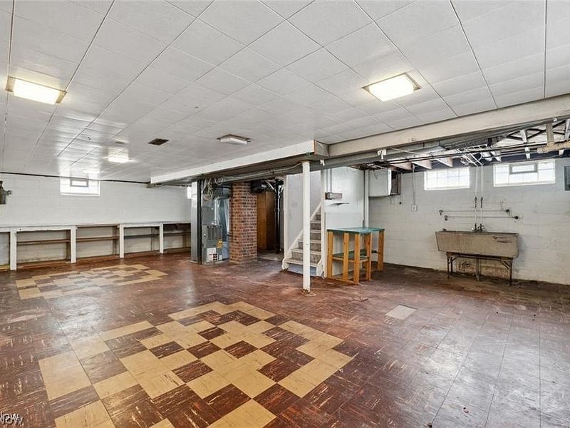 12214 Woodward Boulevard , Garfield Heights, OH 44125 Photo 19