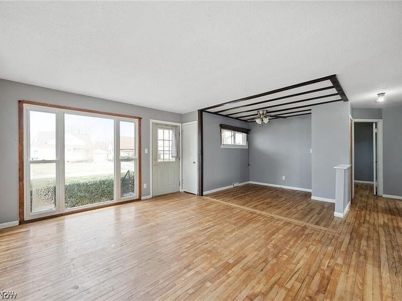 12214 Woodward Boulevard , Garfield Heights, OH 44125 Photo 2