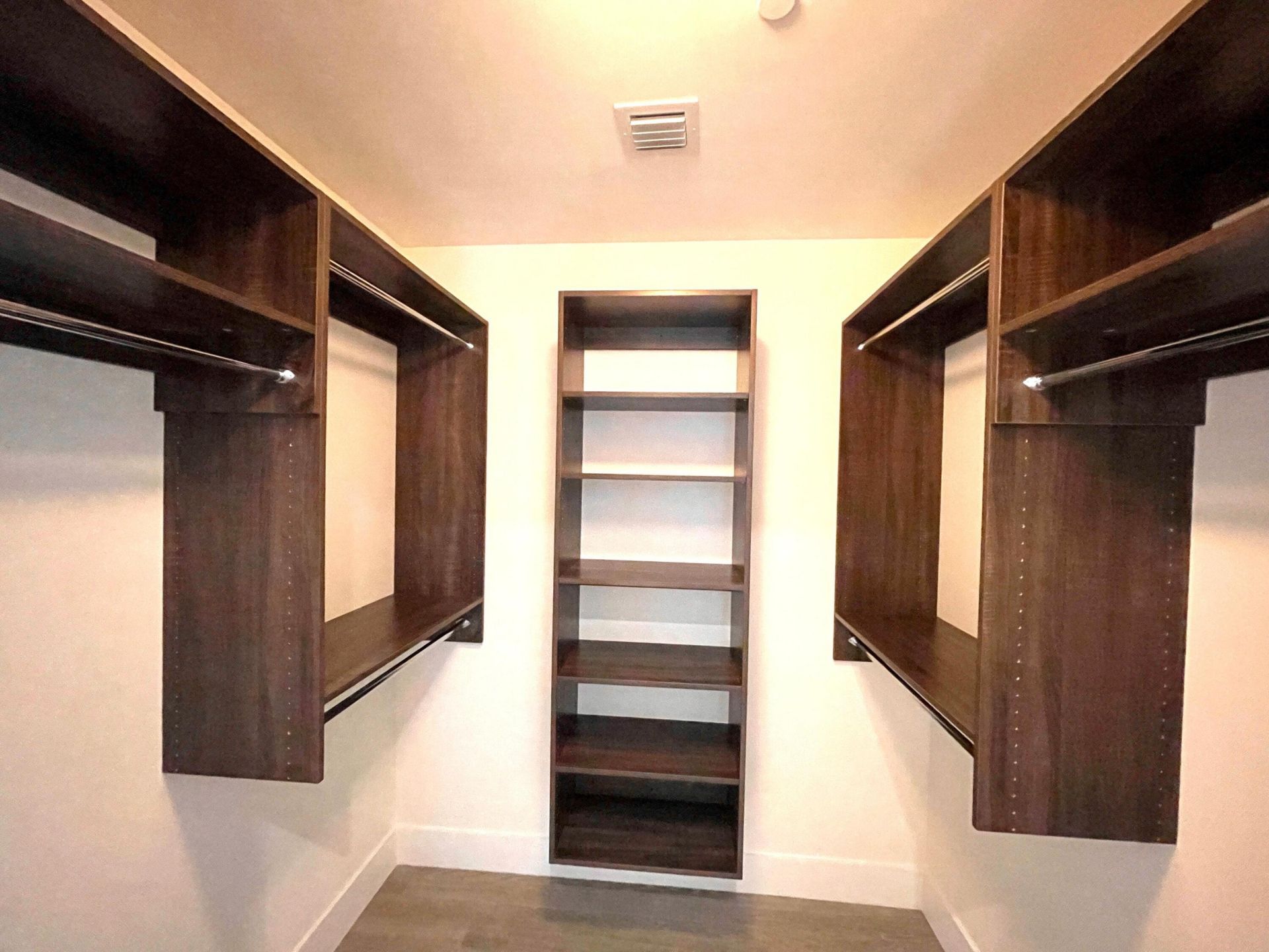 2960 NE 207th Street, Unit 1107, Aventura, FL 33180 Photo