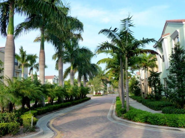 4858 NW 16th Terrace, Boca Raton, FL 33431 Photo