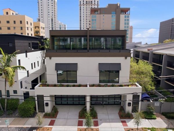 321 2ND STREET N, ST PETERSBURG, FL 33701