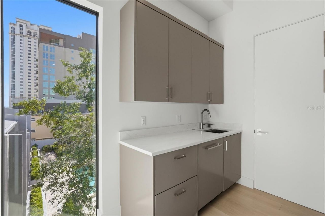 321 2nd Street N, Saint Petersburg, FL 33701 Photo