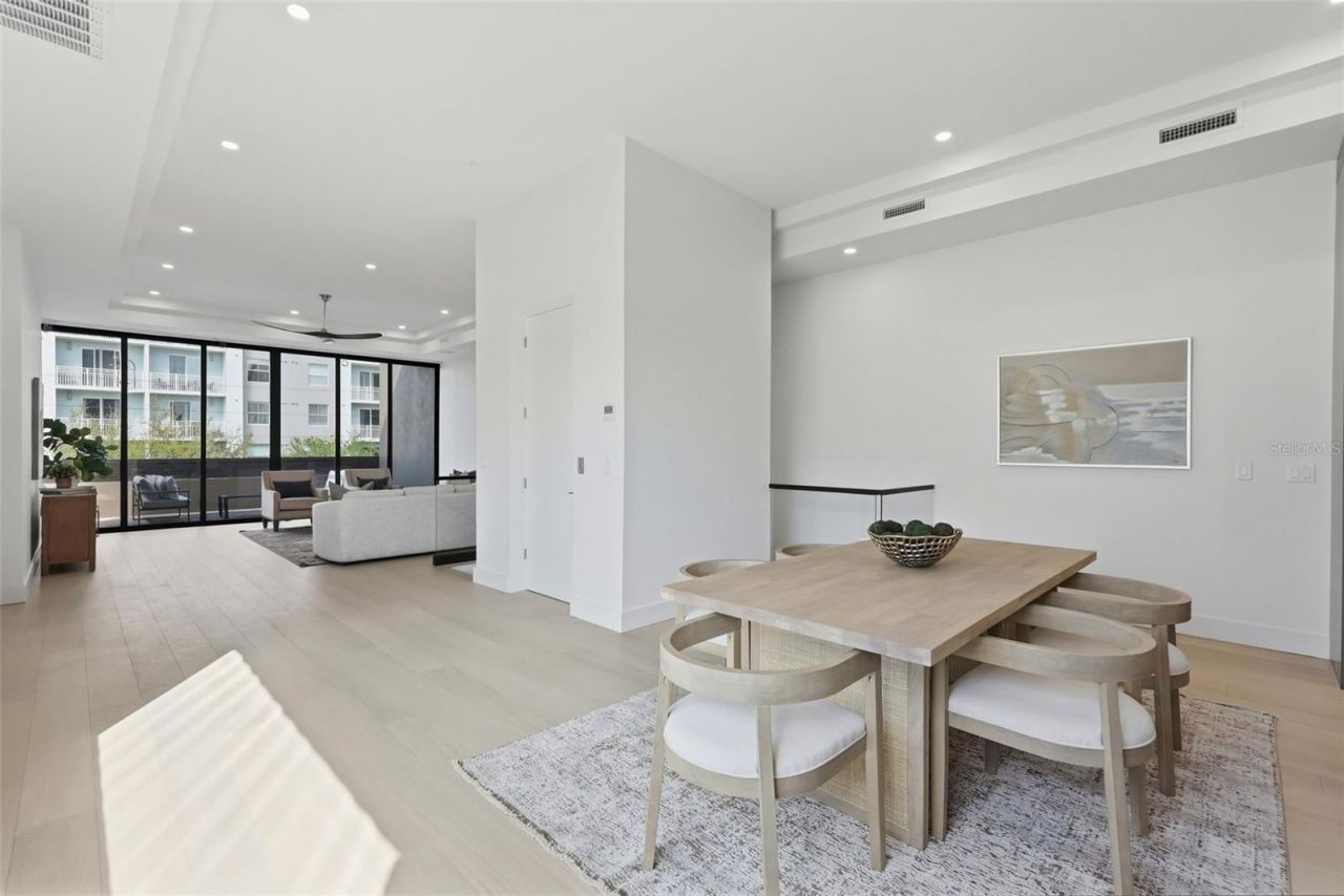 321 2nd Street N, Saint Petersburg, FL 33701 Photo