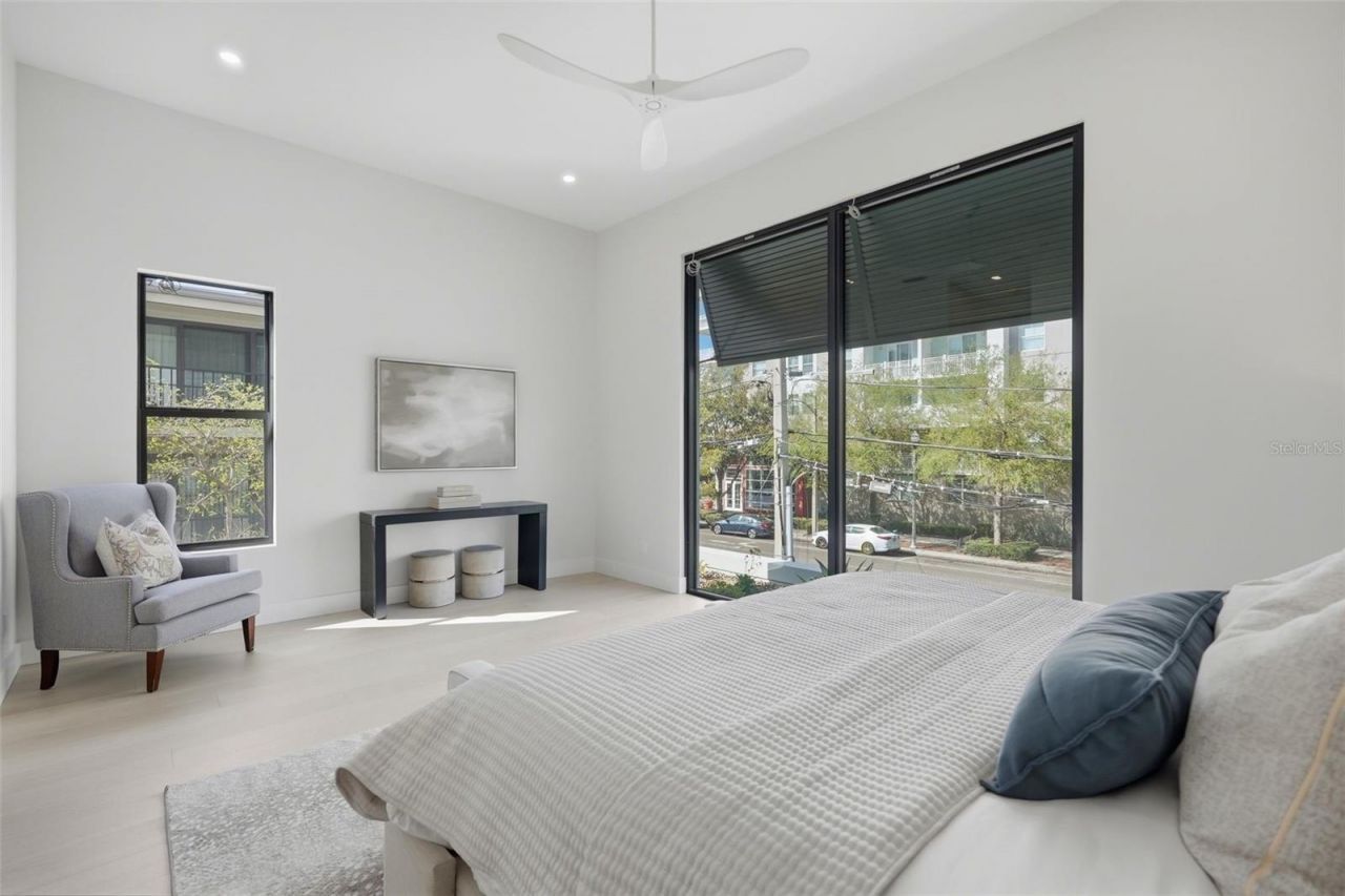 321 2nd Street N, Saint Petersburg, FL 33701 Photo