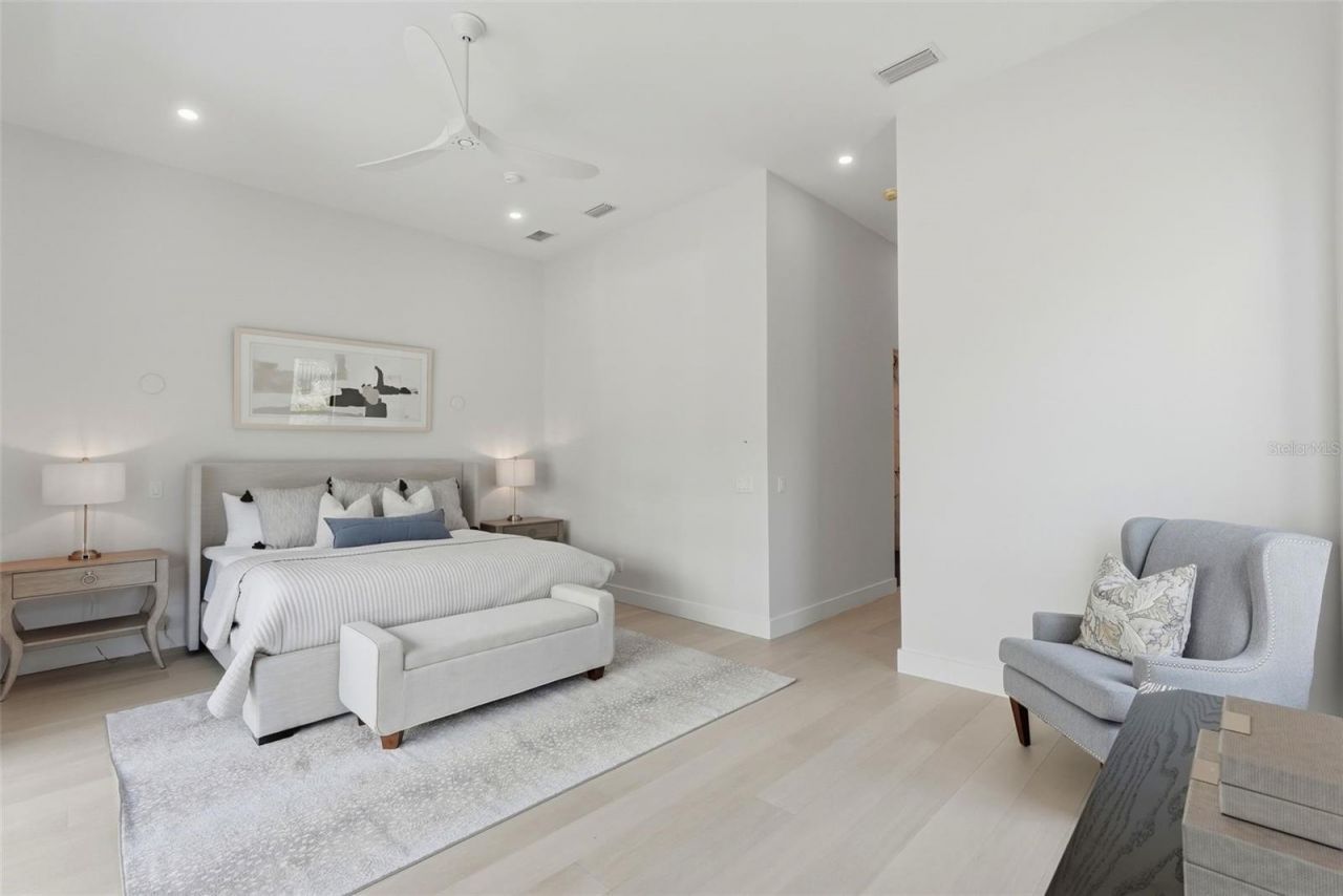 321 2nd Street N, Saint Petersburg, FL 33701 Photo