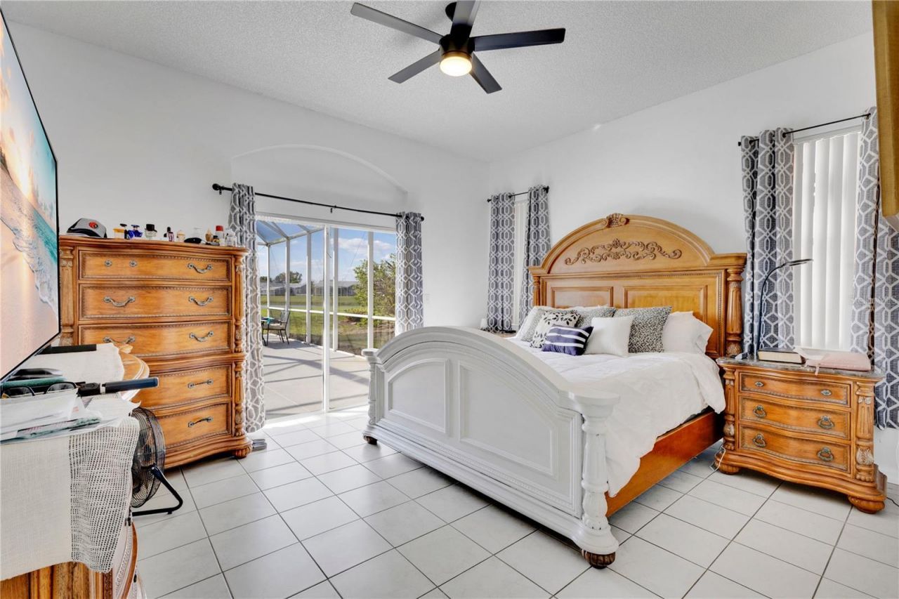 2654 Hawthorne Lane, Kissimmee, FL 34743 Photo