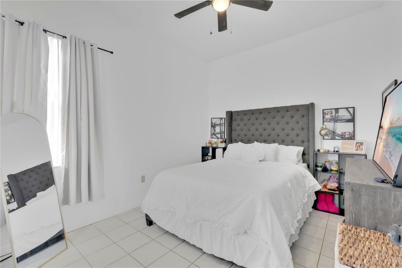 2654 Hawthorne Lane, Kissimmee, FL 34743 Photo