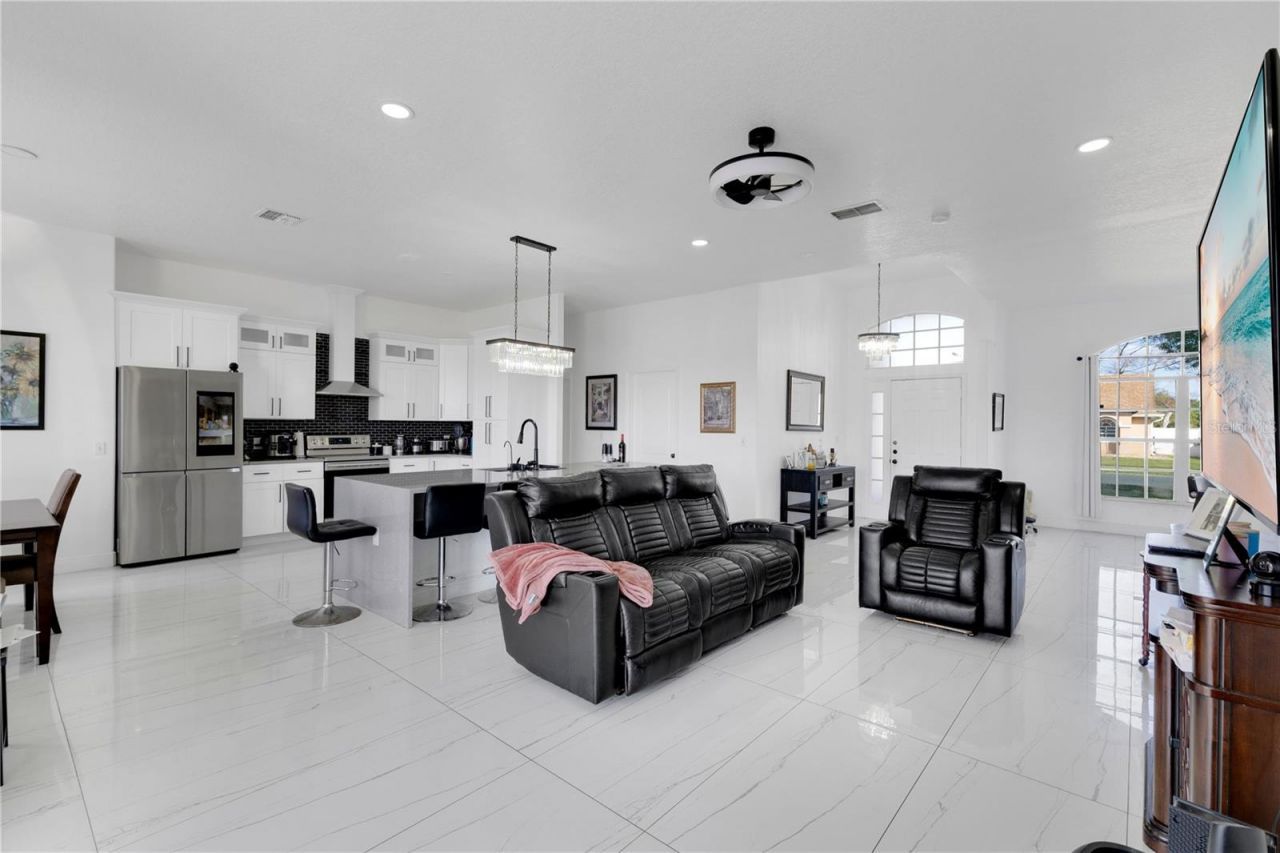 2654 Hawthorne Lane, Kissimmee, FL 34743 Photo