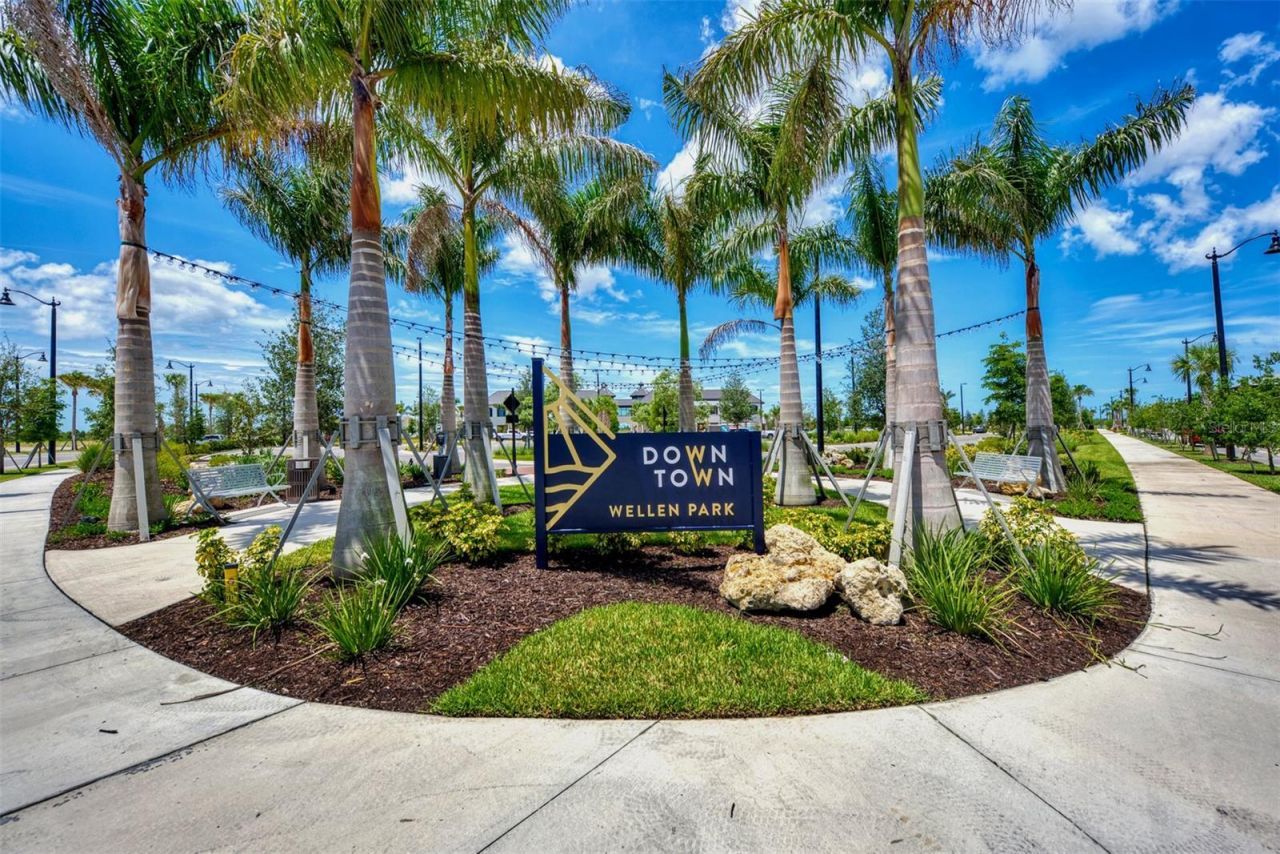565 Park Estates Square, Venice, FL 34293 Photo