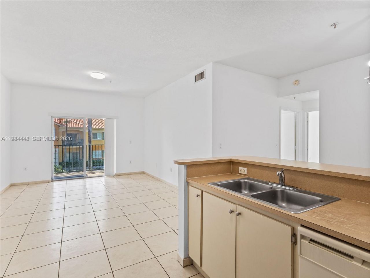 7260 NW 114th Ave , Unit 20410, Doral, FL 33178 Photo