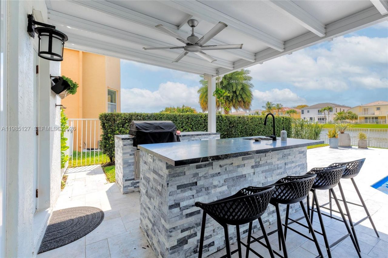 4904 SW 166th Ave , Miramar, FL 33027 Photo