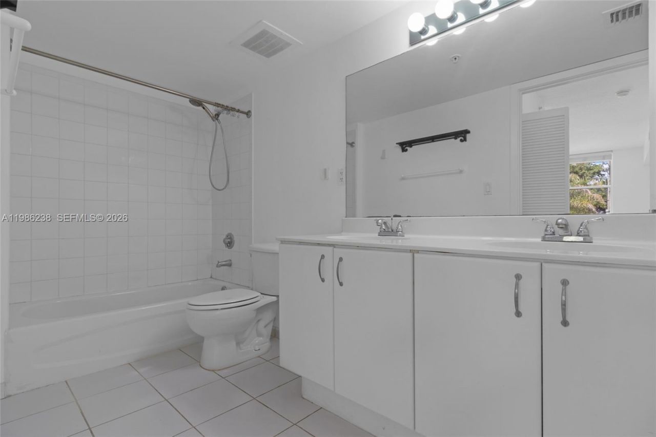 1555 N Treasure Dr, Unit 205, North Bay Village, FL 33141 Photo