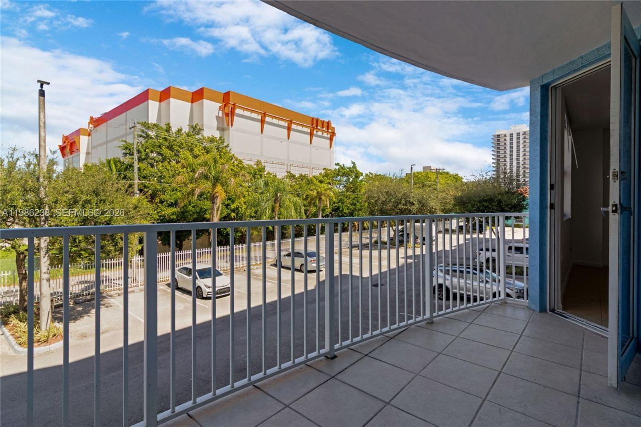 1555 N Treasure Dr, Unit 205, North Bay Village, FL 33141 Photo
