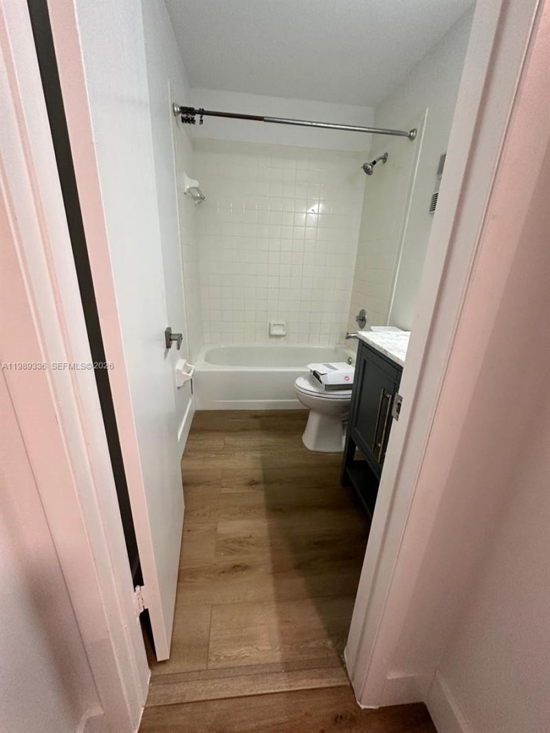 9102 SW 113th Place Cir E , Miami, FL 33176 Photo