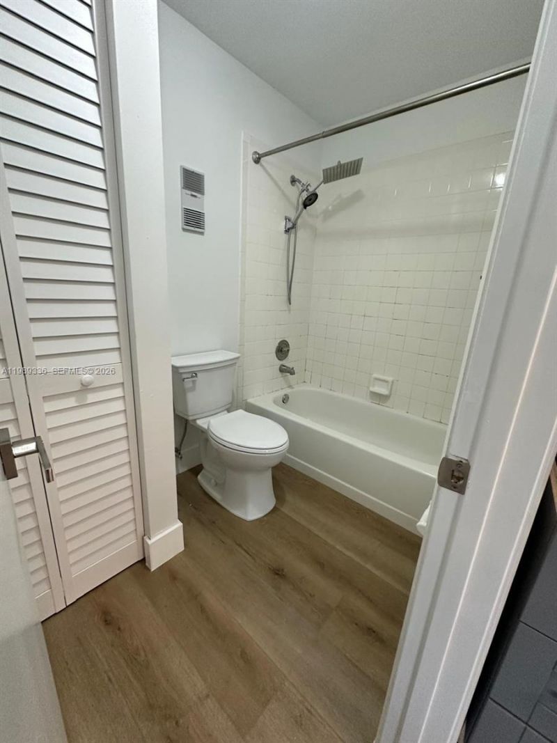 9102 SW 113th Place Cir E , Miami, FL 33176 Photo