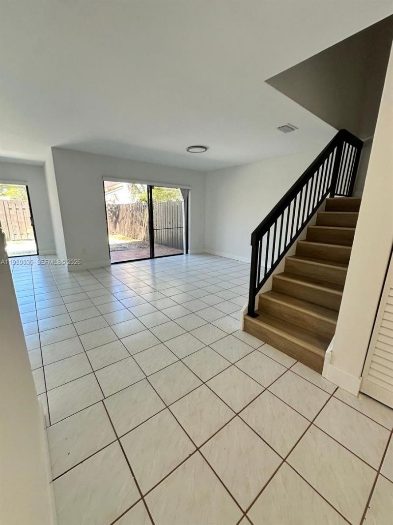 9102 SW 113th Place Cir E , Miami, FL 33176 Photo