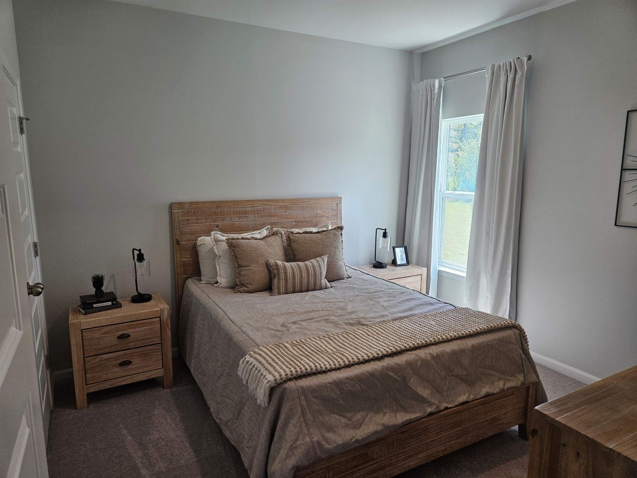 9680 Indigo Creek Blvd. Photo 6