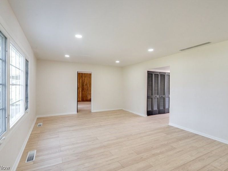 292 Parkview Drive, Aurora, OH 44202 Photo 17