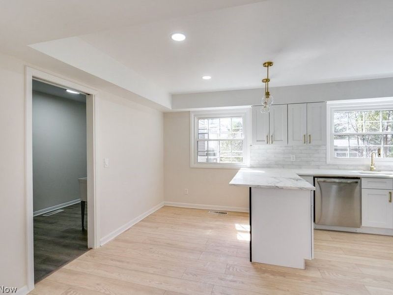 292 Parkview Drive, Aurora, OH 44202 Photo 25