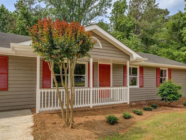 170 Hidden Pines Drive, Covington, GA 30016