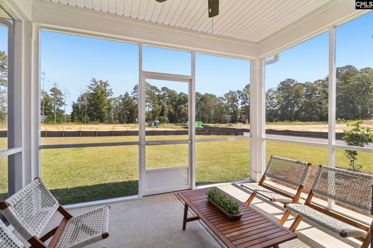 624 Griffon Drive  Photo 36