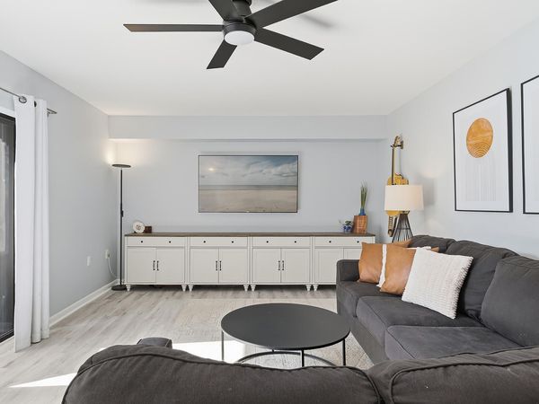 6818 68th Way, West Palm Beach, FL 33409