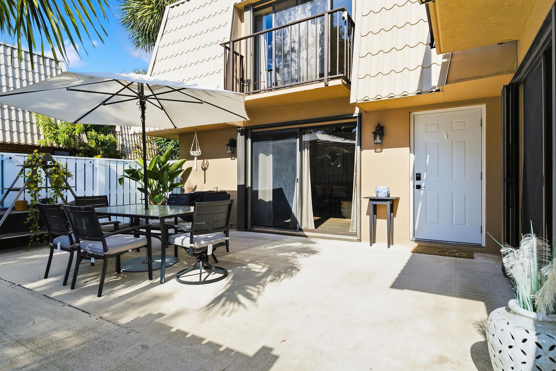 6818 68th Way, West Palm Beach, FL 33409 Photo