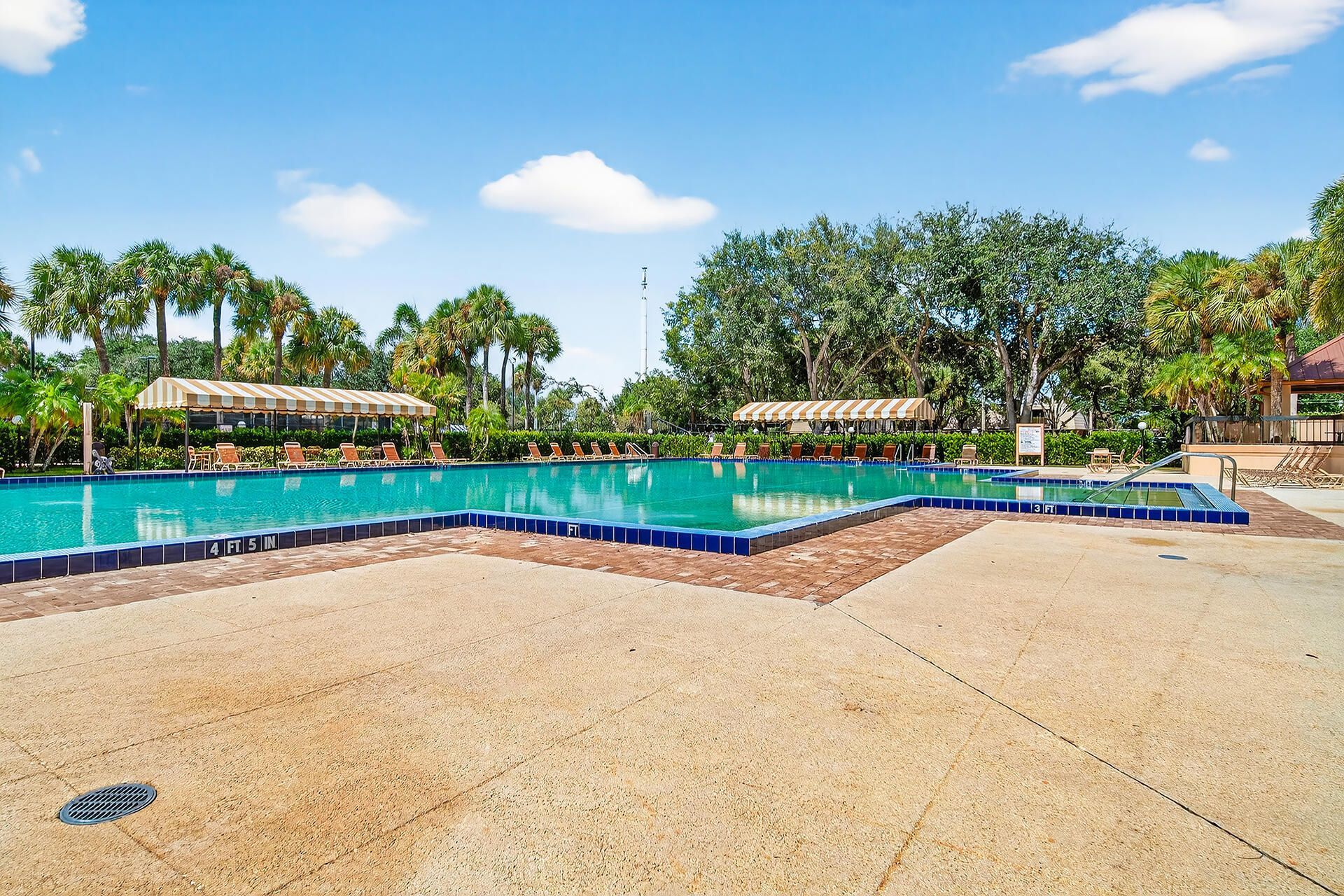 6818 68th Way, West Palm Beach, FL 33409 Photo