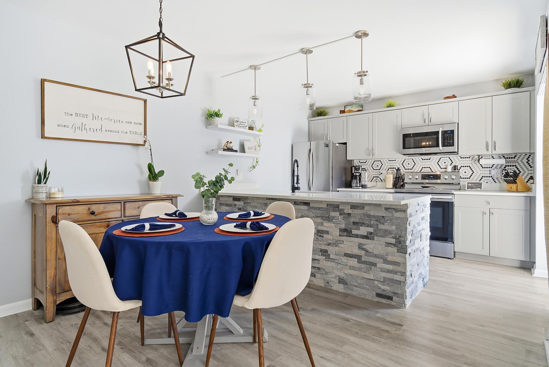 6818 68th Way, West Palm Beach, FL 33409 Photo