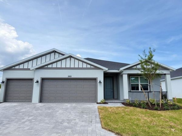 5601 Hampton Park Circle, Vero Beach, FL 32966