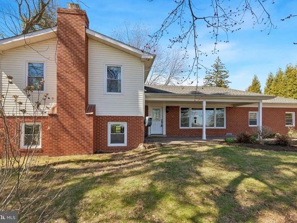 835 N TROOPER ROAD, EAGLEVILLE, PA 19403