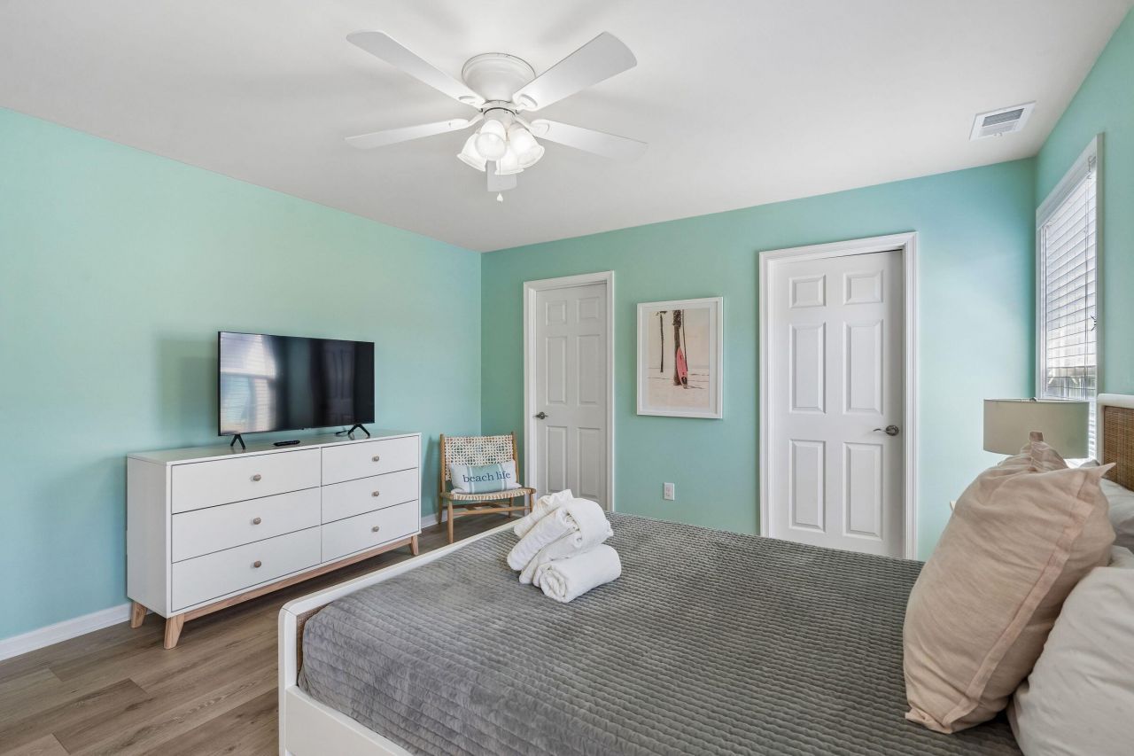 214 W Cooper Photo 44